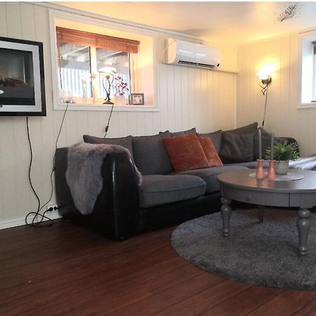 Sentral Studioleilighet Ved Stranden Og Hvalsenter Nb Ma Vaskes Etter Endt Leie Eller Betale Rengjoringshjelpen 500 Kr Andenes Exterior foto